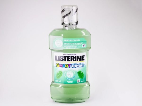 LISTERINE - Smart Rinse Mild Mint Mouthwash For Kids 6+ 500ml, product pack