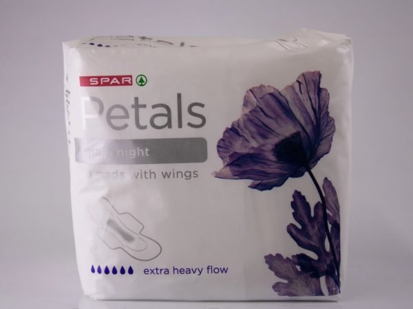 SPAR - Petals Classic 8 maxi pads, product pack