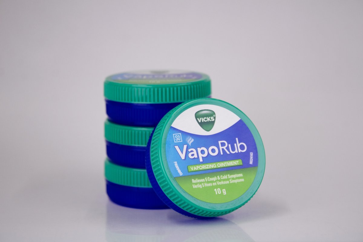 VICKS - VapoRub Ointment 10g, product pack