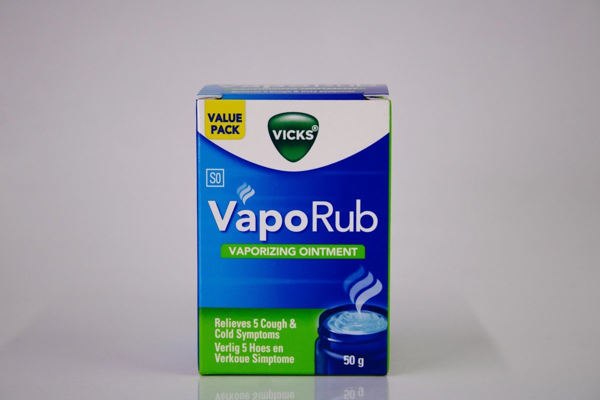 VICKS - VapoRub Vaporizing Ointment 50g, product pack
